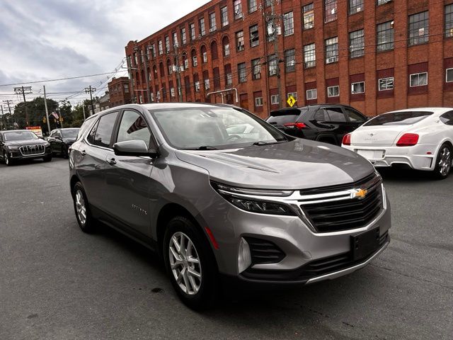 2023 Chevrolet Equinox view 3