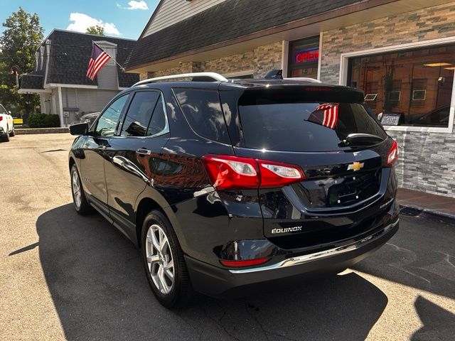 2020 Chevrolet Equinox view 5