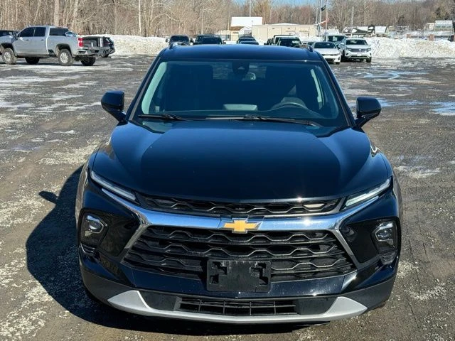 2024 Chevrolet Blazer view 2