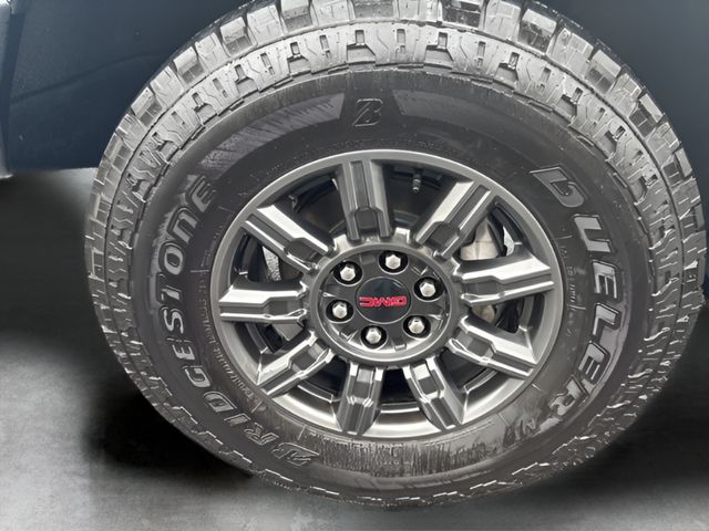 2024 GMC Sierra 1500 AT4X - Photo 9