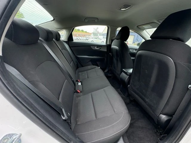 2021 Kia Forte view 5