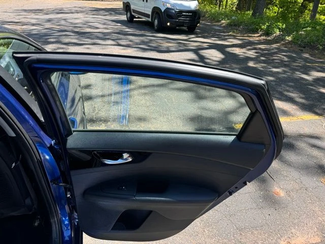 2021 Kia Forte view 5
