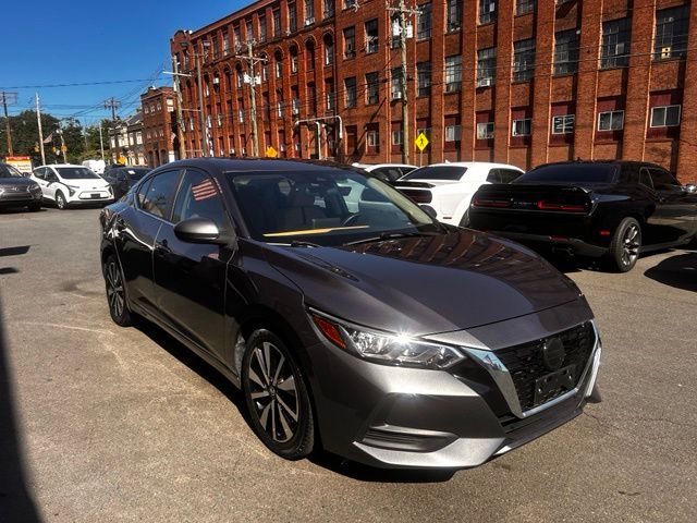2022 Nissan Sentra view 3
