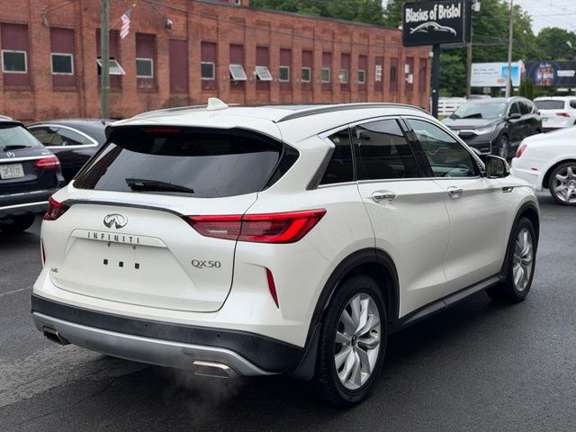 2019 INFINITI QX50 view 5