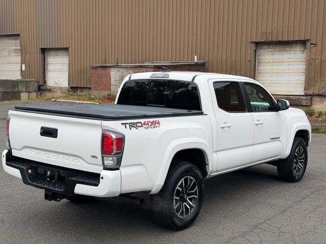2021 Toyota Tacoma view 5
