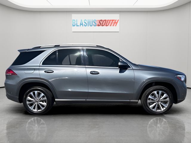 2023 Mercedes-Benz GLE view 2