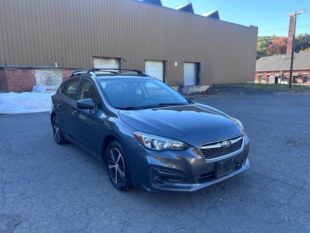 2019 Subaru Impreza view 3
