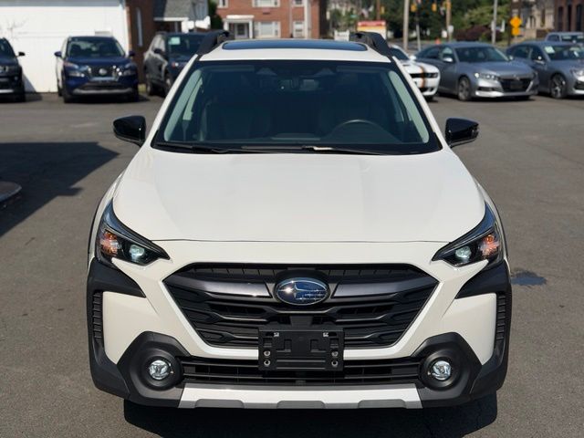 2024 Subaru Outback view 2