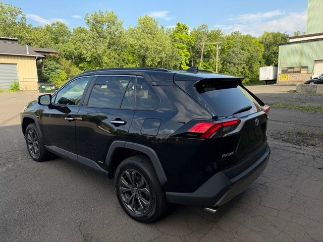 2022 Toyota RAV4 Hybrid view 5