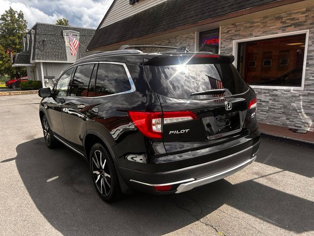 2019 Honda Pilot view 5