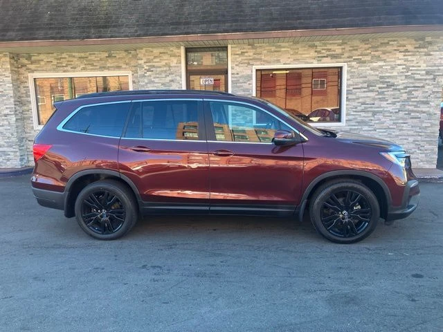 2022 Honda Pilot view 4
