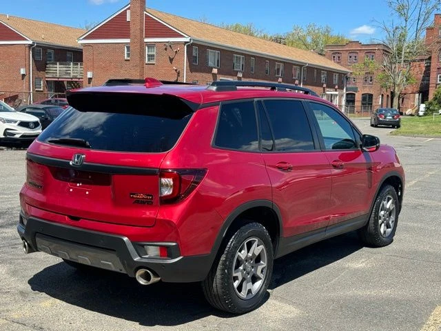 2023 Honda Passport view 5