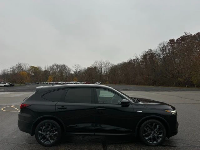 2023 Acura MDX view 4