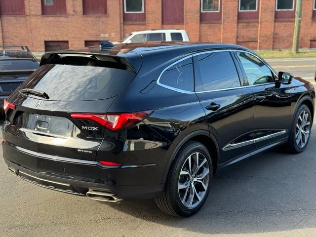 2023 Acura MDX view 5