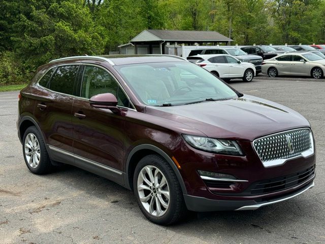 2019 Lincoln MKC view 2
