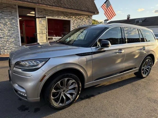 2022 Lincoln Aviator