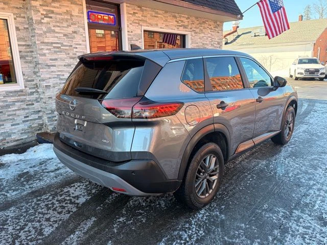 2023 Nissan Rogue view 5