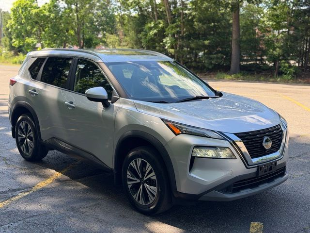 2023 Nissan Rogue view 3