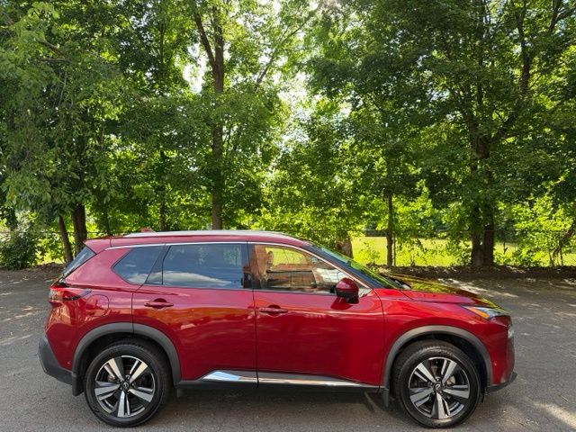 2023 Nissan Rogue view 4