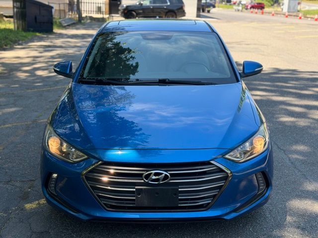 2017 Hyundai Elantra view 2