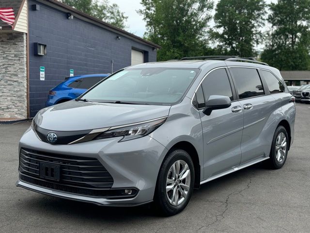 2023 Toyota Sienna