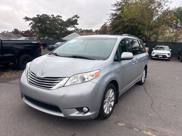 2016 Toyota Sienna XLE Premium