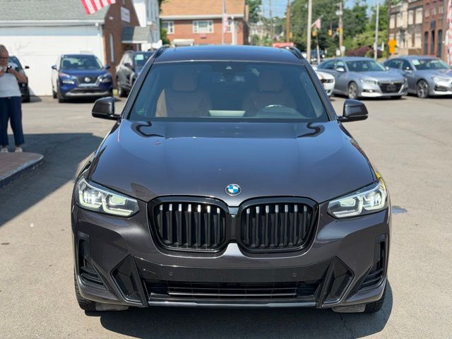 2022 BMW X3 view 2