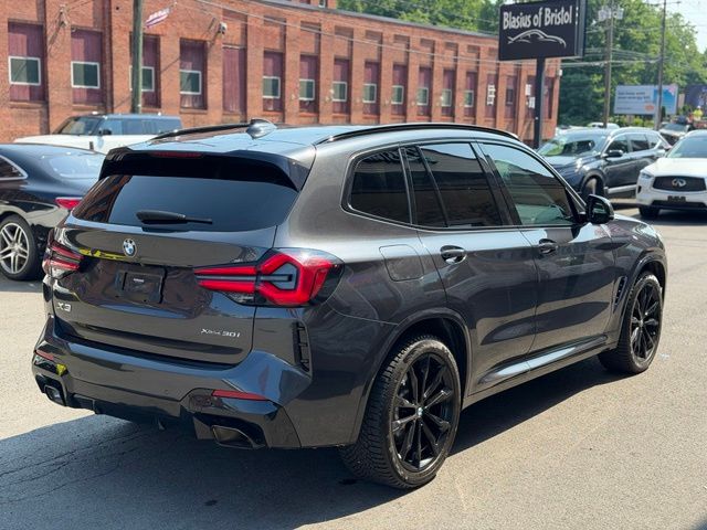 2022 BMW X3 view 5
