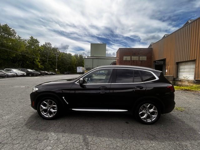 2022 BMW X3 view 4