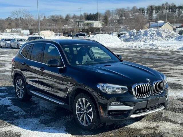 2019 BMW X3 view 3
