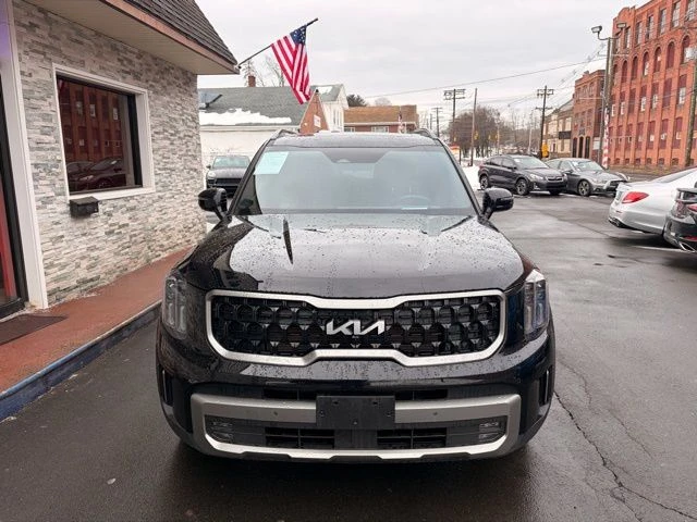 2023 Kia Telluride view 2