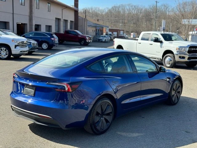 2025 Tesla Model 3 view 5