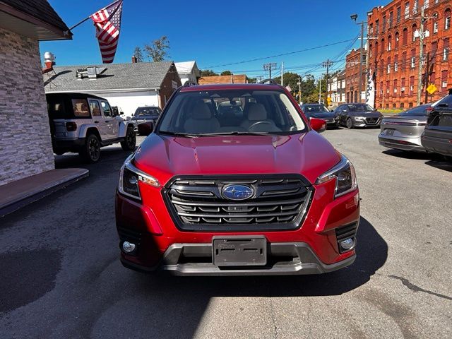 2023 Subaru Forester view 2