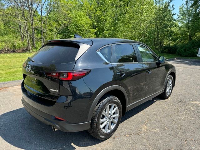 2023 Mazda CX-5 view 5