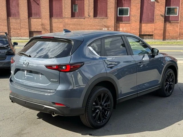 2023 Mazda CX-5 view 4