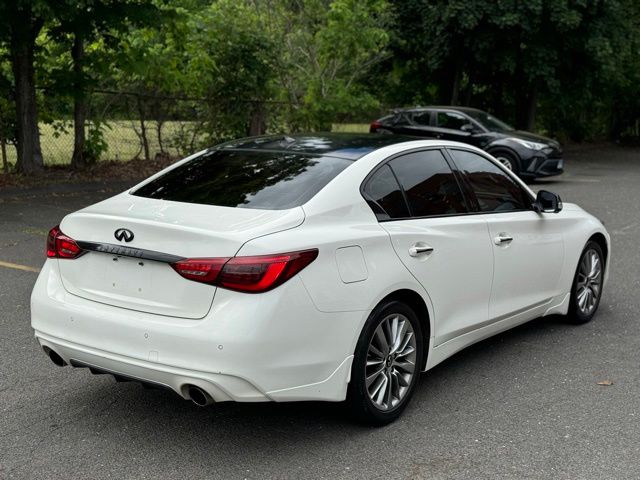 2023 INFINITI Q50 view 5
