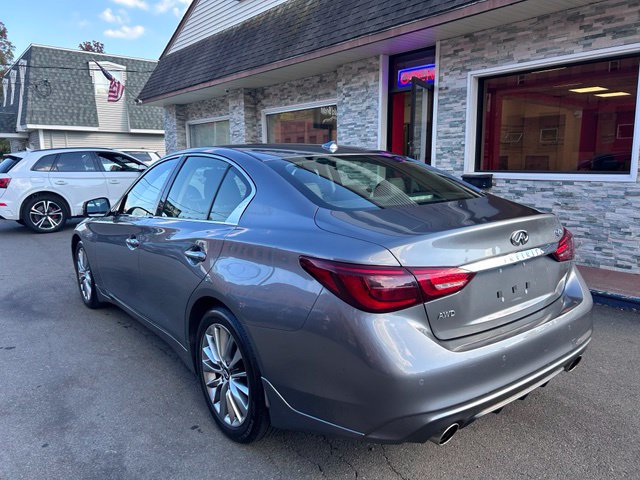 2023 INFINITI Q50 view 5