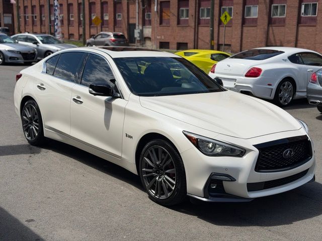 2019 INFINITI Q50 view 3