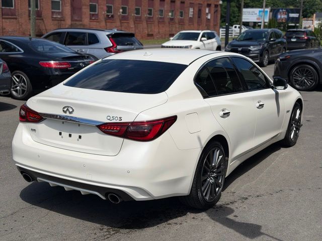 2019 INFINITI Q50 view 5