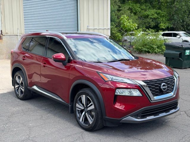 2023 Nissan Rogue view 3
