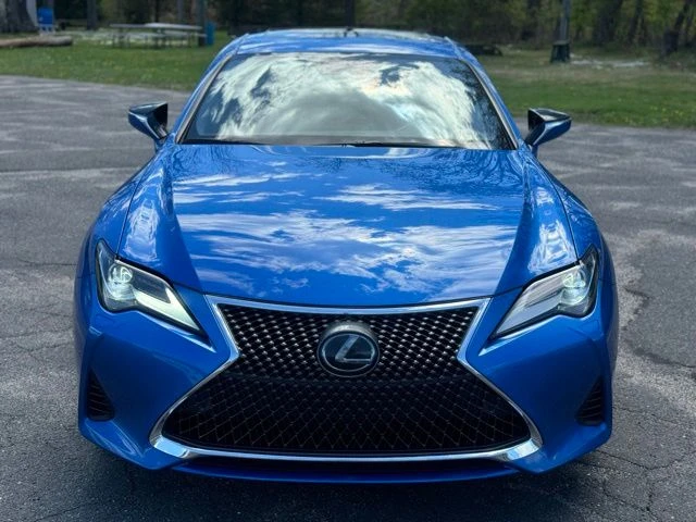 2020 Lexus RC view 2