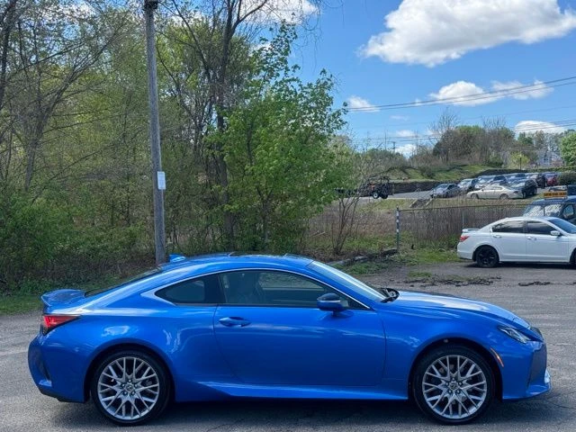 2020 Lexus RC view 3
