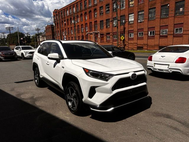 2021 Toyota RAV4 Prime view 3