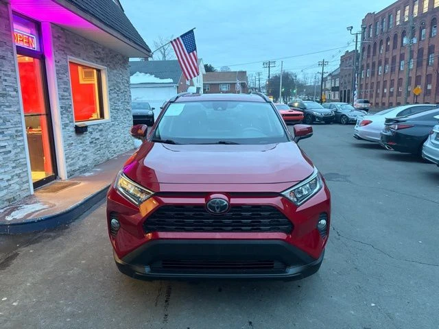 2019 Toyota RAV4 view 2