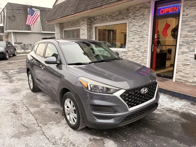 2019 Hyundai Tucson view 3