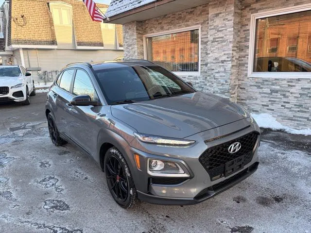 2021 Hyundai Kona view 3