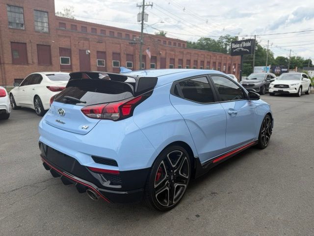 2022 Hyundai Veloster N view 5