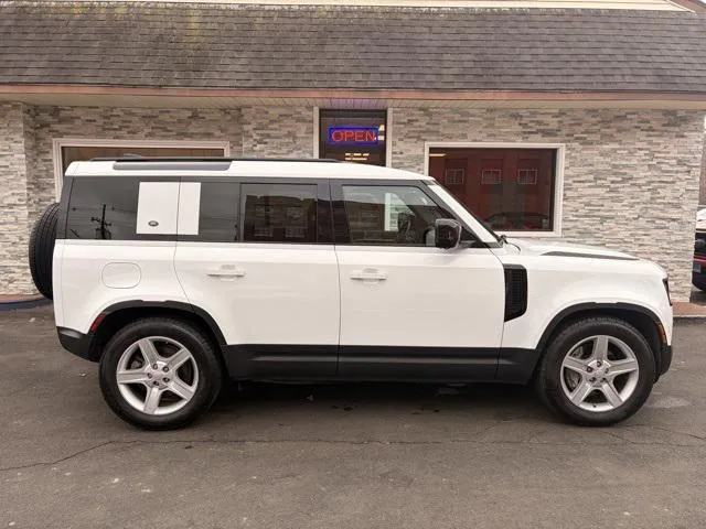 2020 Land Rover Defender view 4