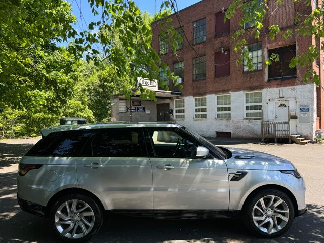2019 Land Rover Range Rover Sport view 4