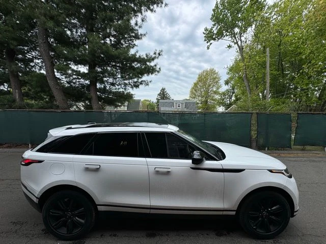 2021 Land Rover Range Rover Velar view 4